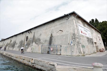 Rekonstrukcija strehe na skladišču soli Grando v Portorožu I Ricostruzione del tetto del magazzino del sale Grando a Portorose 3